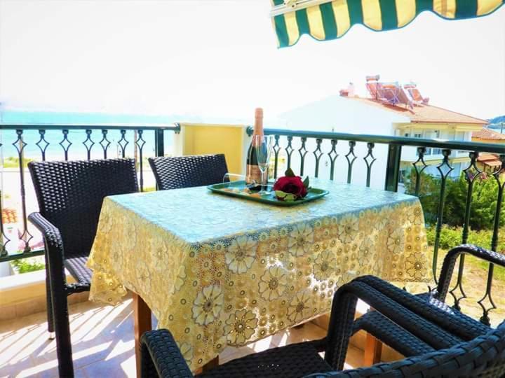 Apartmenthotel Sithon Sarti Exterior photo